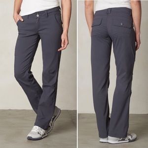 NWT PrAna Halle Hiking Pant - 12 Short - Coal Gray